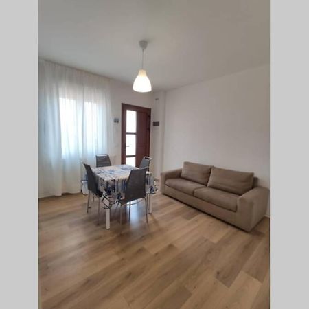 Ferienwohnung Delta D Piazza Marina- 50 Mt Dal Mare - Immobil Relax Lido di Jesolo Exterior foto